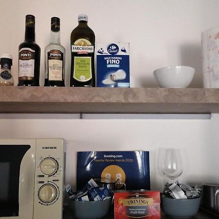 Lovely Apartments In City Centre "Third Floor, Without Elevator" 로마 외부 사진