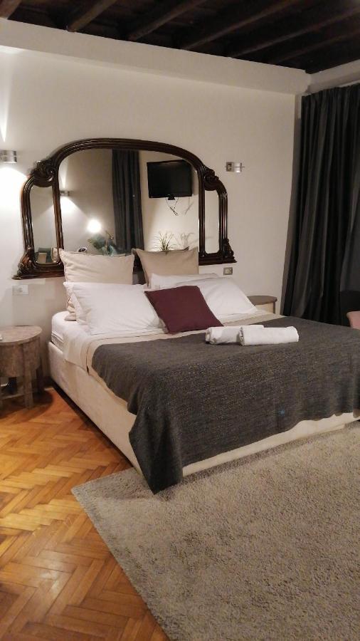 Lovely Apartments In City Centre "Third Floor, Without Elevator" 로마 외부 사진